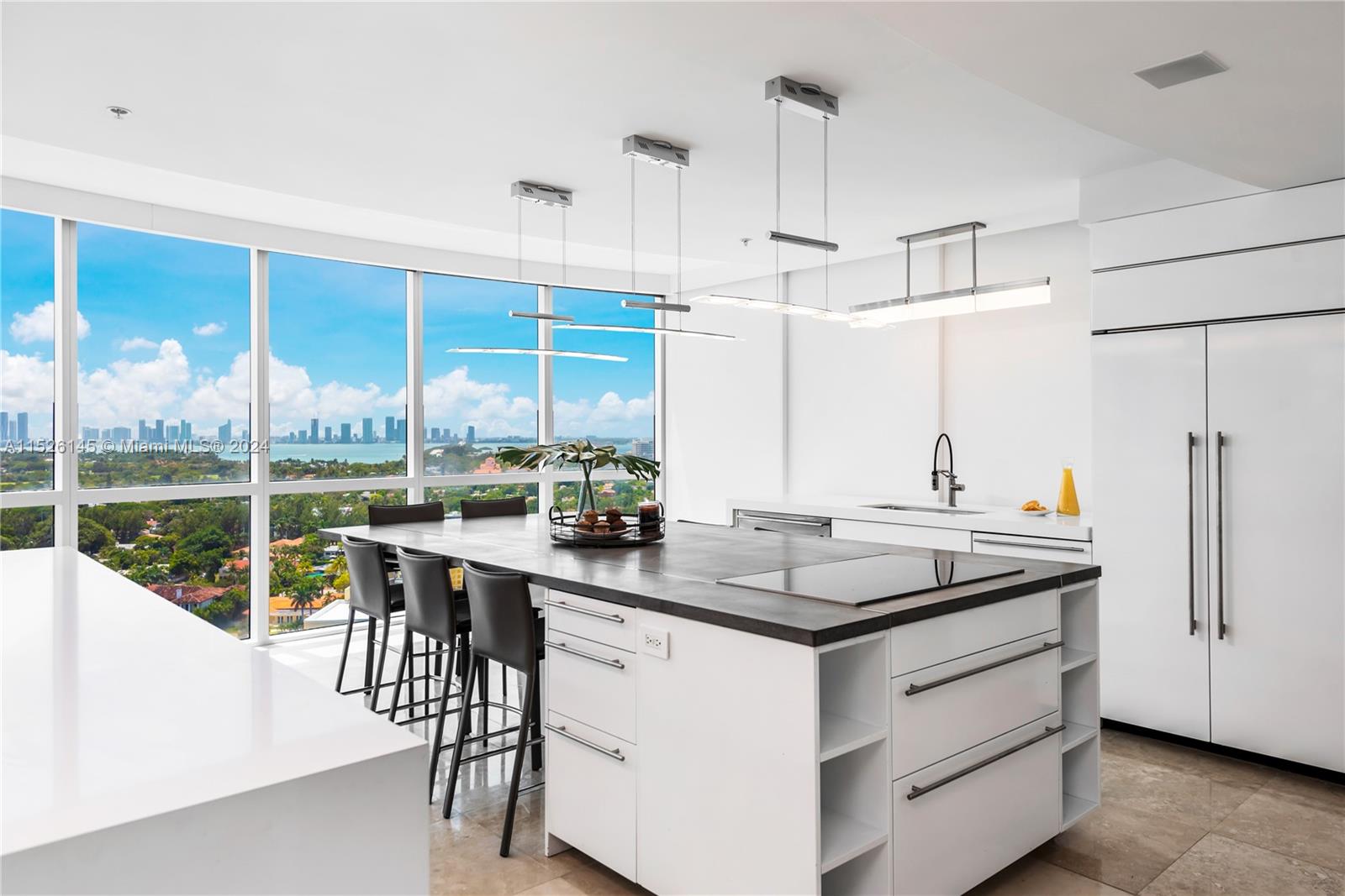 3801 Collins Ave, Miami Beach, FL, 33140 United States, 4 Bedrooms Bedrooms, ,4 BathroomsBathrooms,Residential,For Sale,Collins Ave,A11526145