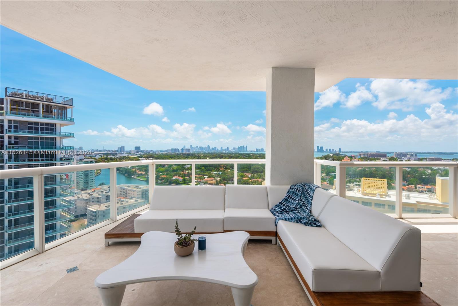 3801 Collins Ave, Miami Beach, FL, 33140 United States, 4 Bedrooms Bedrooms, ,4 BathroomsBathrooms,Residential,For Sale,Collins Ave,A11526145