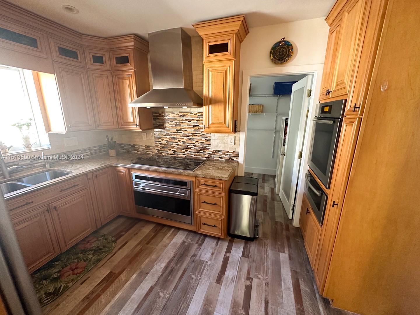 9008 Byron Ave, Surfside, Florida 33154, 3 Bedrooms Bedrooms, ,2 BathroomsBathrooms,Residential,For Sale,9008 Byron Ave,A11519500