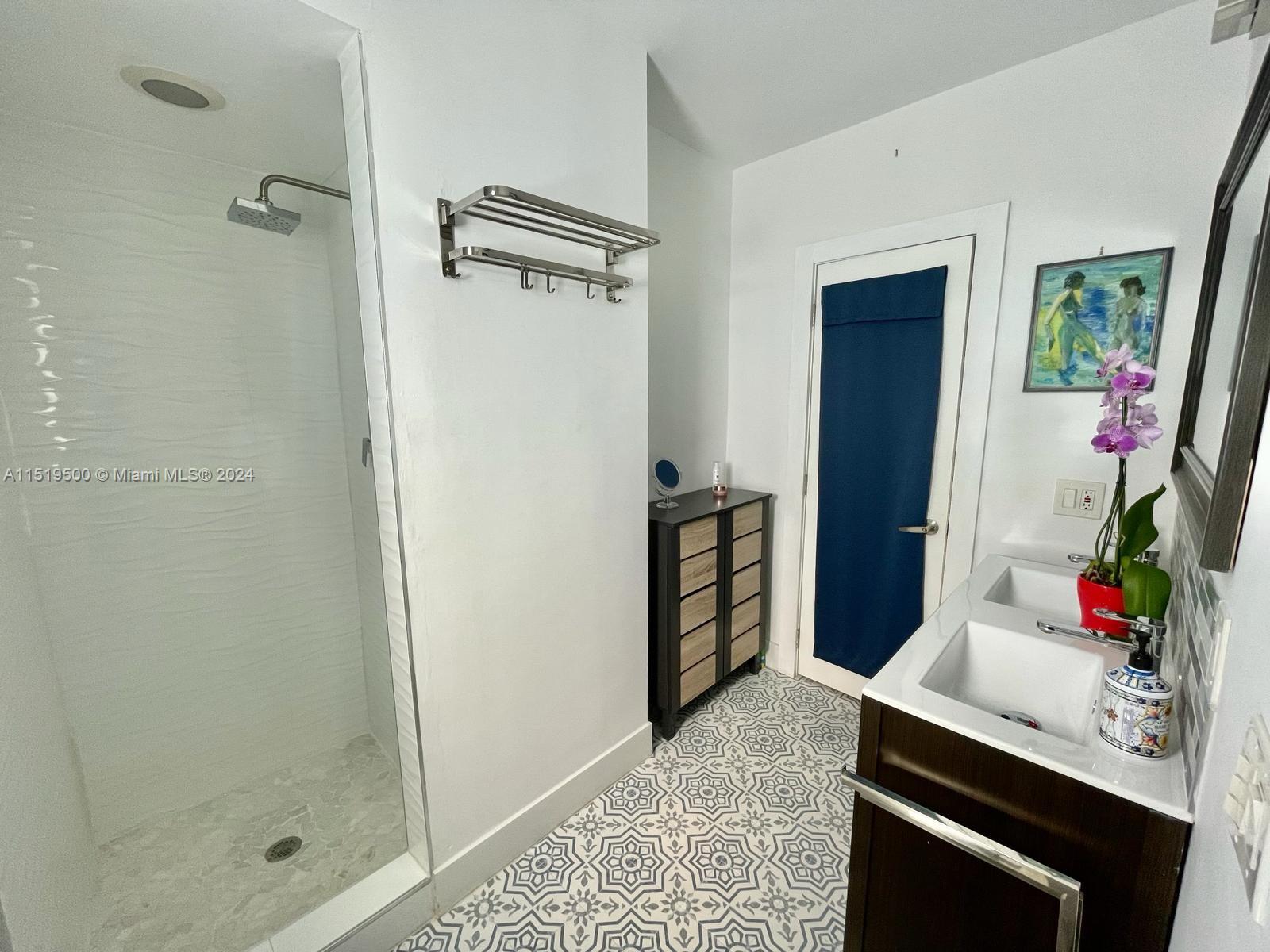 9008 Byron Ave, Surfside, Florida 33154, 3 Bedrooms Bedrooms, ,2 BathroomsBathrooms,Residential,For Sale,9008 Byron Ave,A11519500