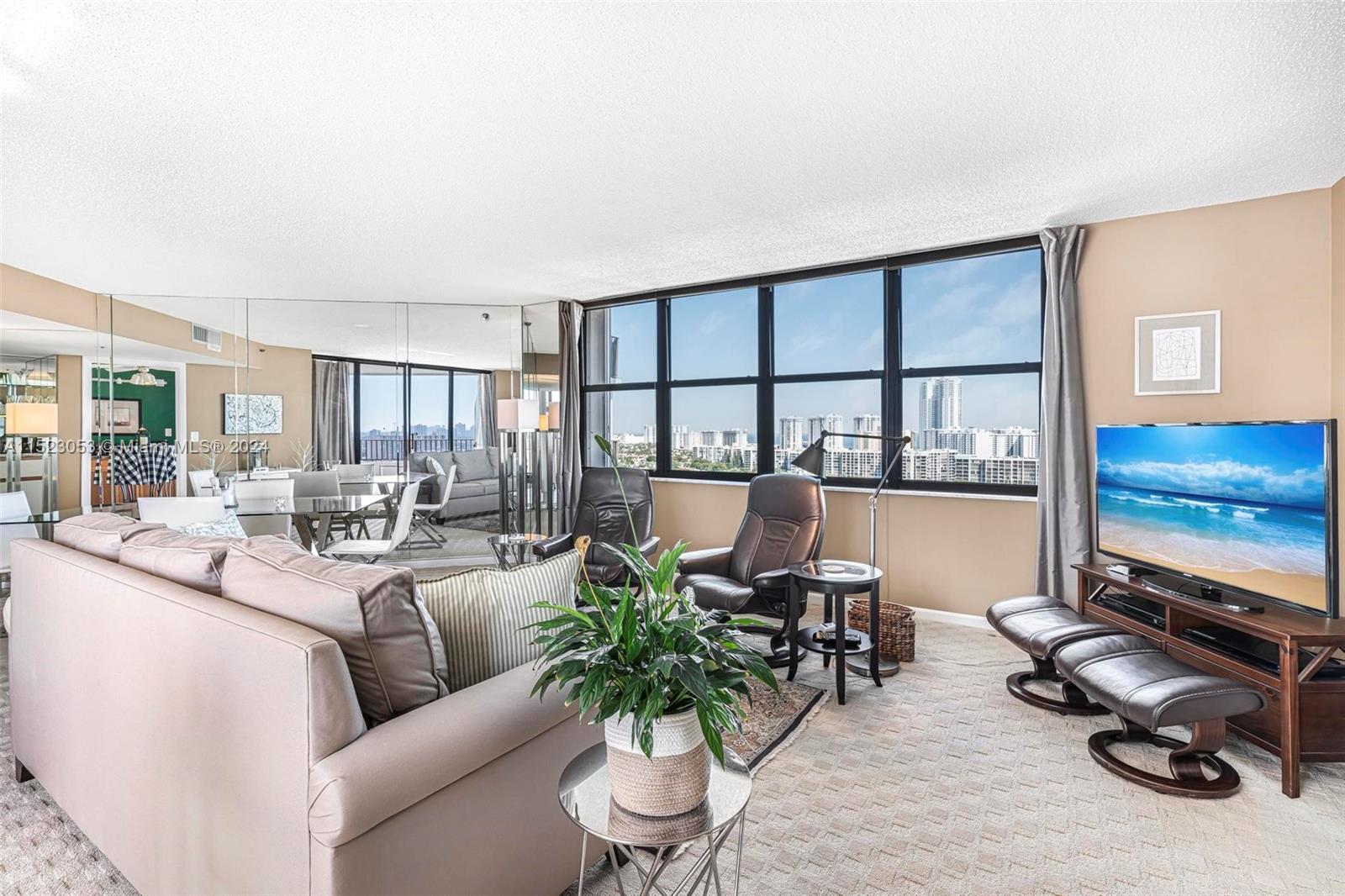 Right Sliding door Direct South West Sunset View