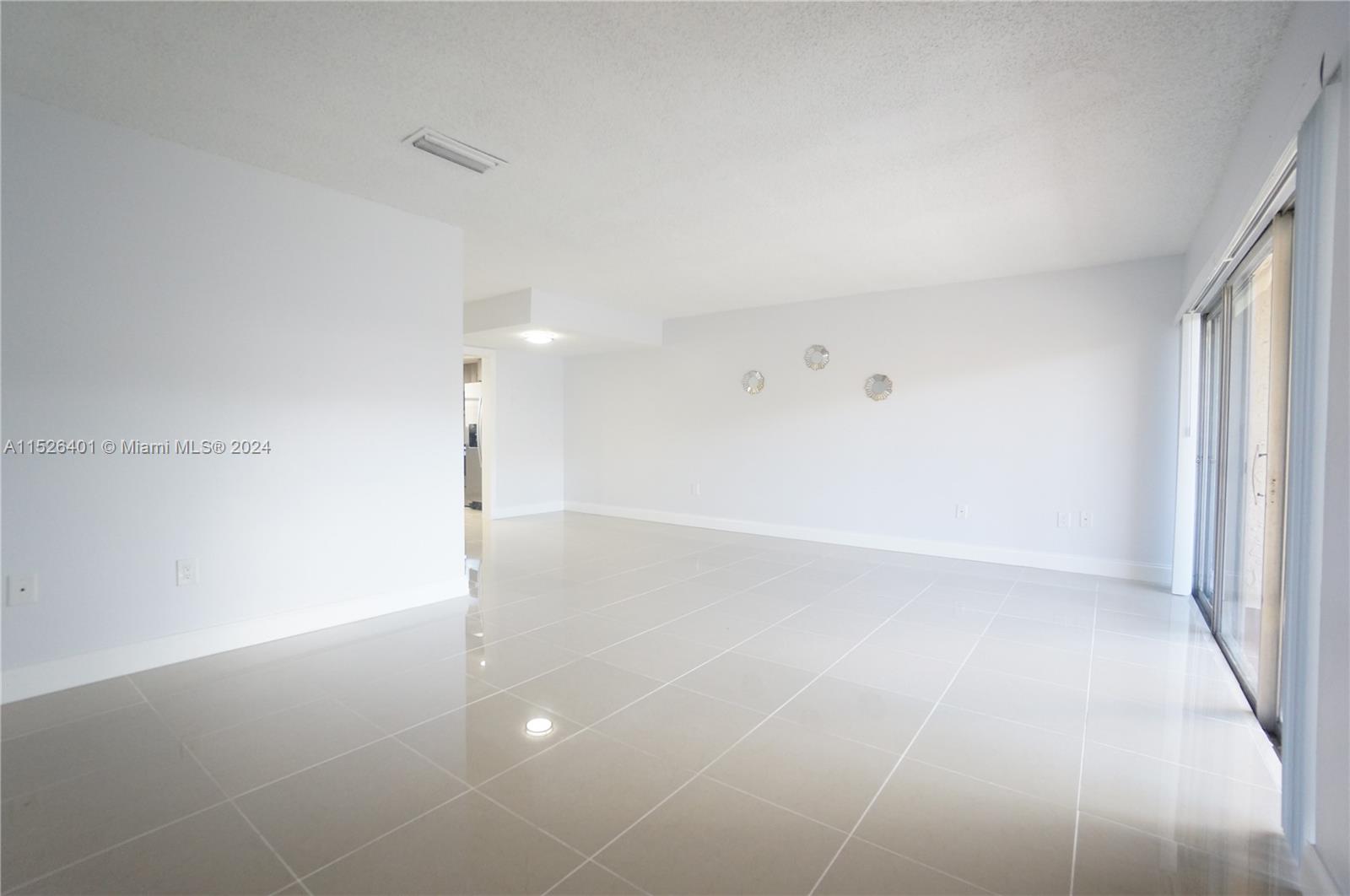 9369 Fontainebleau Blvd J223, Miami, Florida 33172, 2 Bedrooms Bedrooms, ,2 BathroomsBathrooms,Residential,For Sale,9369 Fontainebleau Blvd J223,A11526401