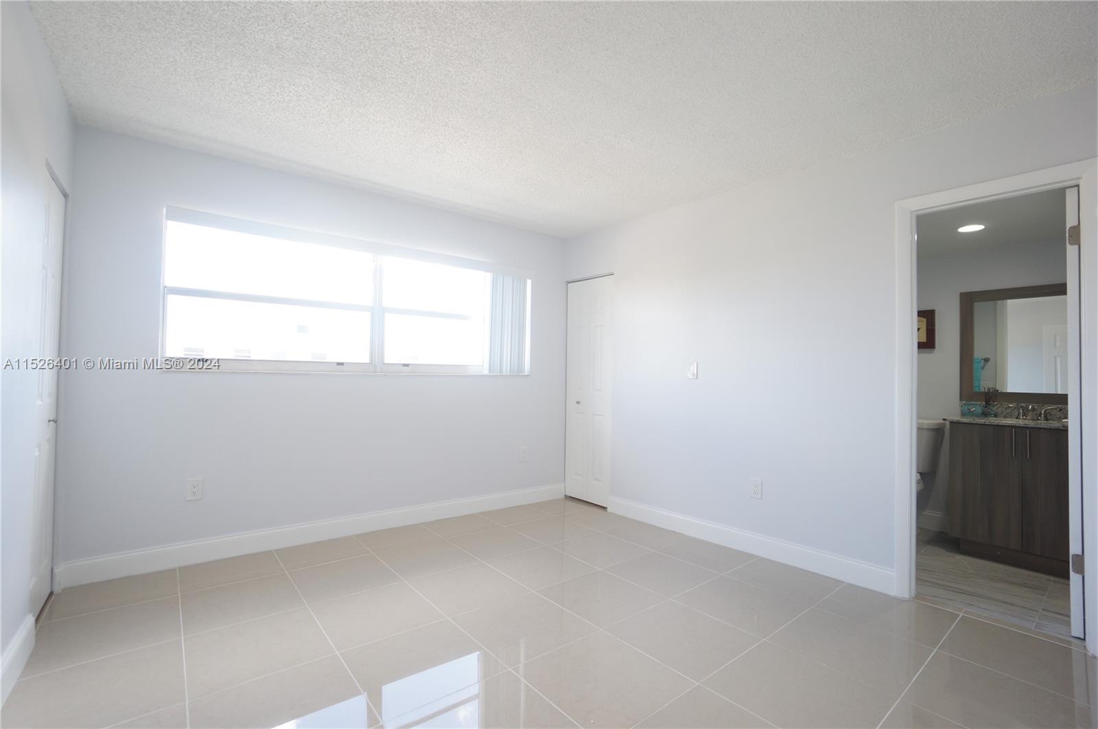 9369 Fontainebleau Blvd J223, Miami, Florida 33172, 2 Bedrooms Bedrooms, ,2 BathroomsBathrooms,Residential,For Sale,9369 Fontainebleau Blvd J223,A11526401