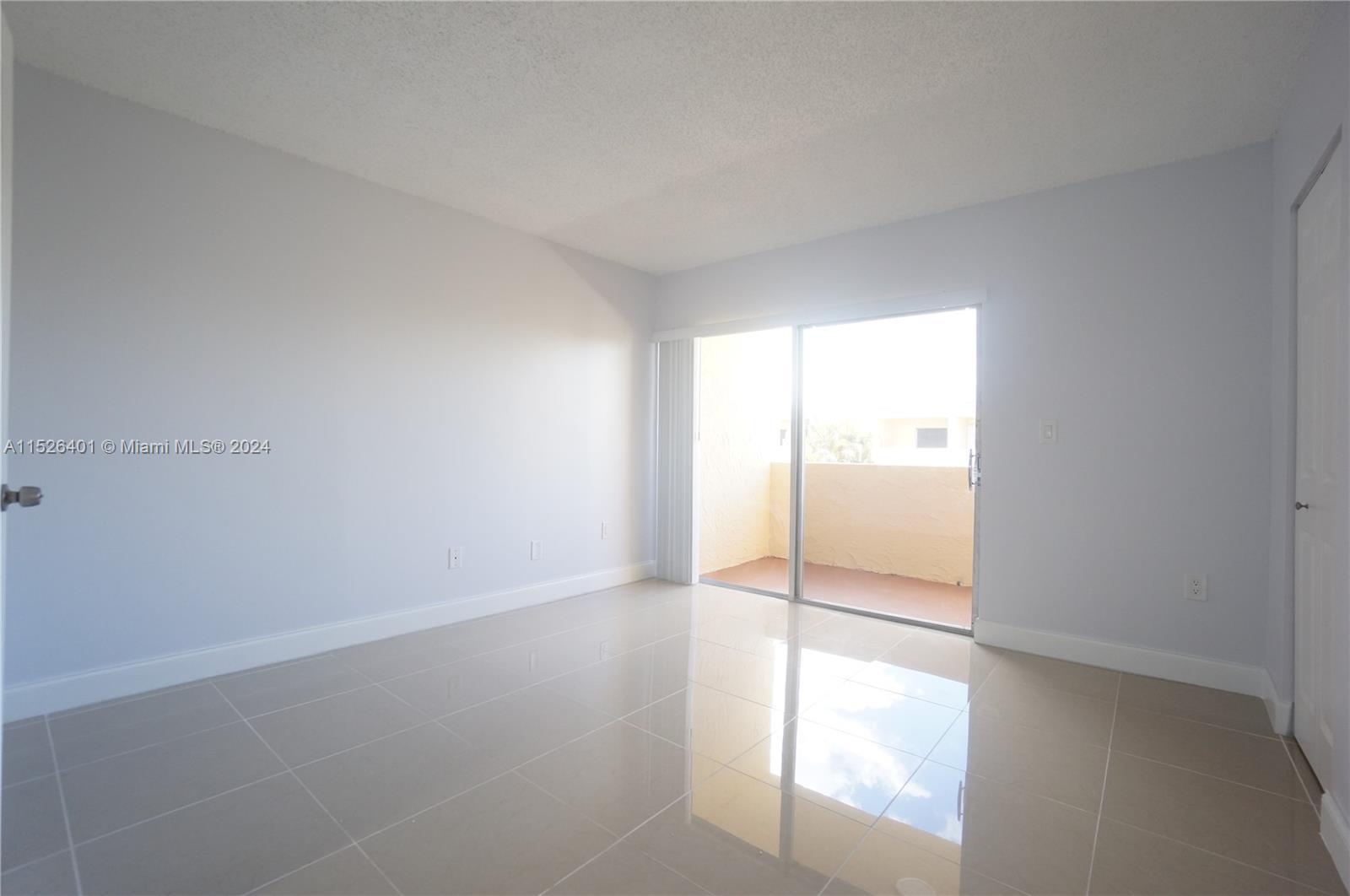 9369 Fontainebleau Blvd J223, Miami, Florida 33172, 2 Bedrooms Bedrooms, ,2 BathroomsBathrooms,Residential,For Sale,9369 Fontainebleau Blvd J223,A11526401