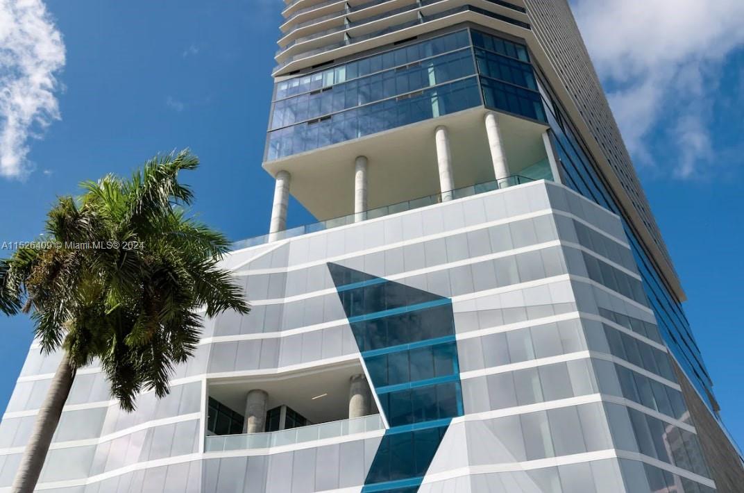 398 NE 5th St 1806, Miami, Florida 33132, ,1 BathroomBathrooms,Residential,For Sale,398 NE 5th St 1806,A11526409