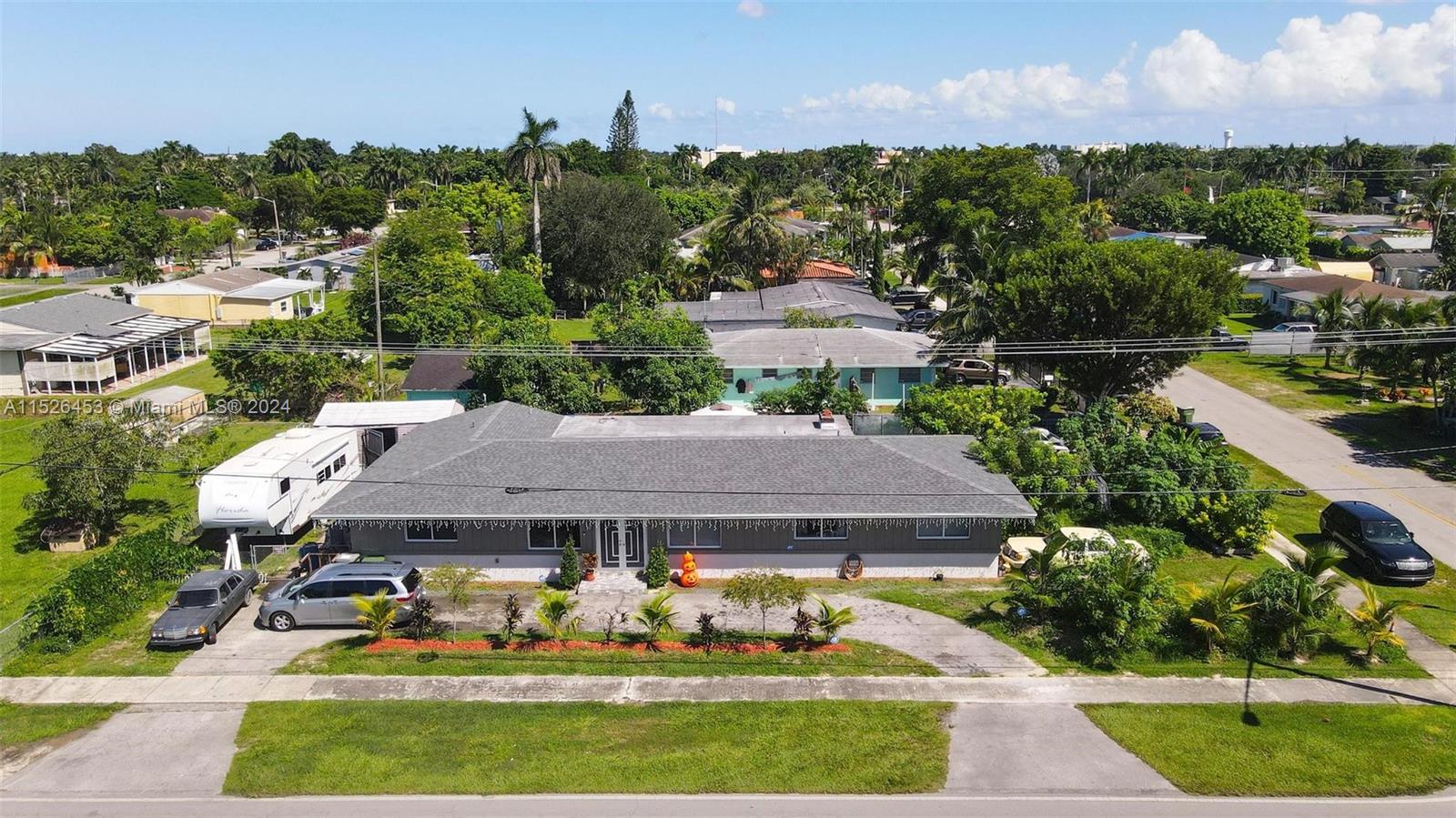 545 NW 12th St, Homestead, Florida 33030, 5 Bedrooms Bedrooms, ,3 BathroomsBathrooms,Residential,For Sale,545 NW 12th St,A11526453