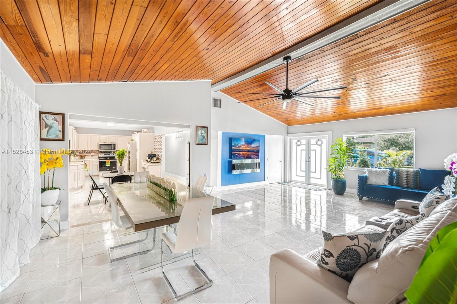 545 NW 12th St, Homestead, Florida 33030, 5 Bedrooms Bedrooms, ,3 BathroomsBathrooms,Residential,For Sale,545 NW 12th St,A11526453