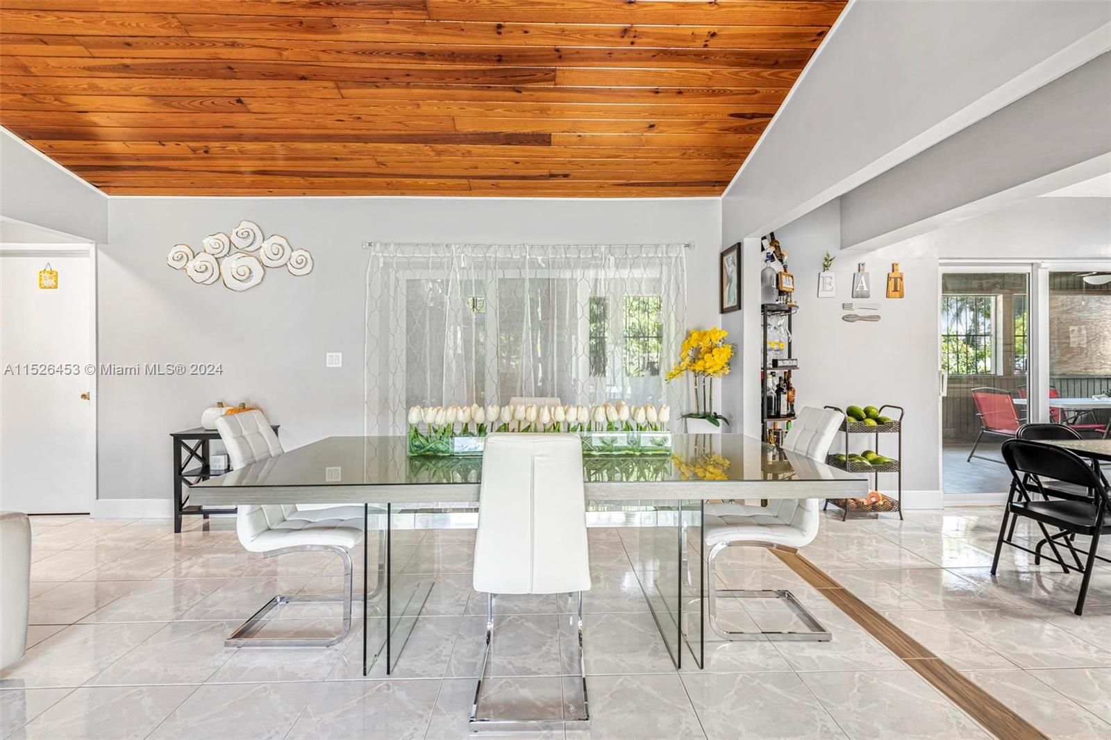 545 NW 12th St, Homestead, Florida 33030, 5 Bedrooms Bedrooms, ,3 BathroomsBathrooms,Residential,For Sale,545 NW 12th St,A11526453