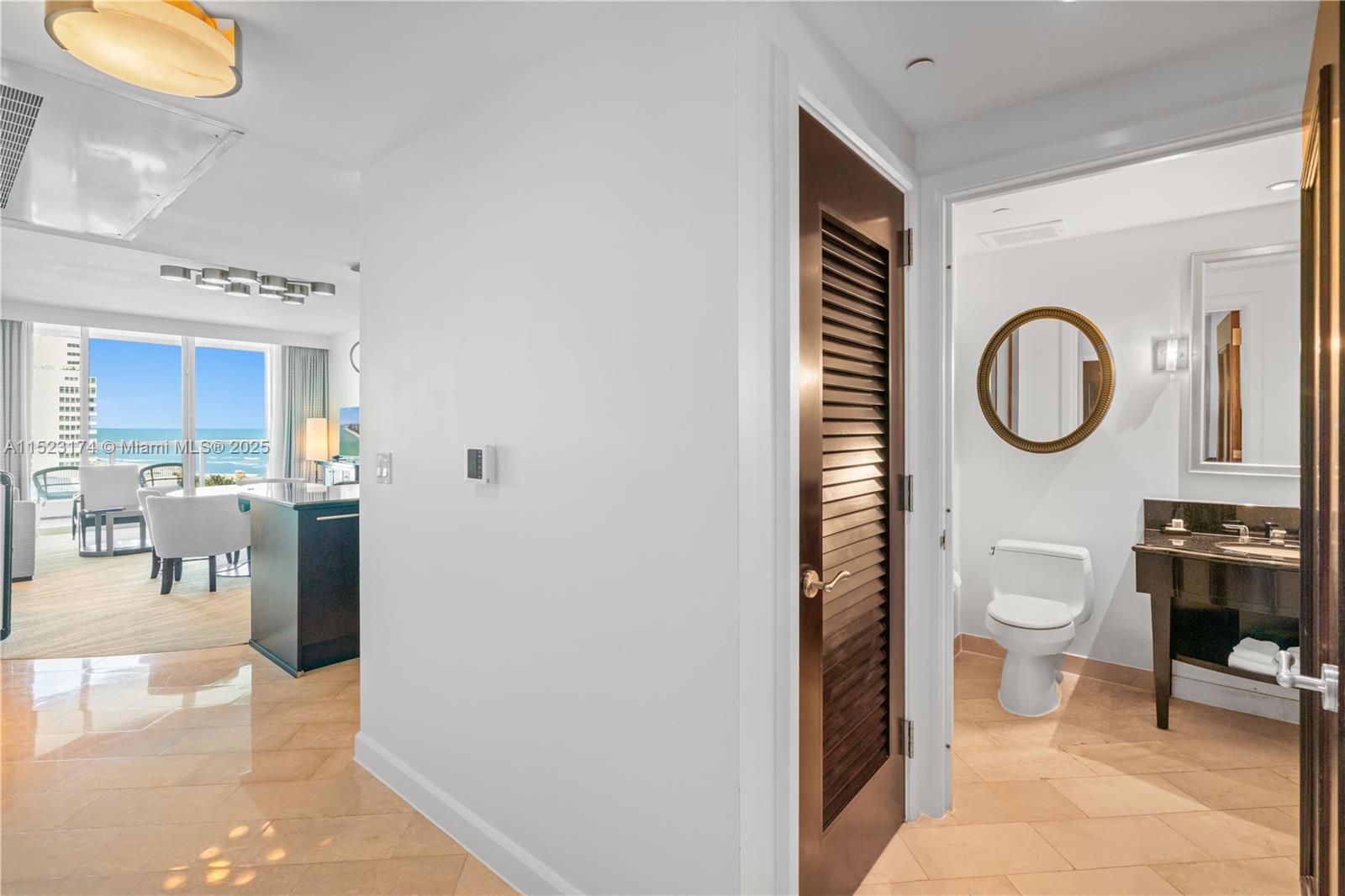 4391 COLLINS AV 1007, Miami Beach, Florida 33140, 1 Bedroom Bedrooms, ,1 BathroomBathrooms,Residential,For Sale,4391 COLLINS AV 1007,A11523174