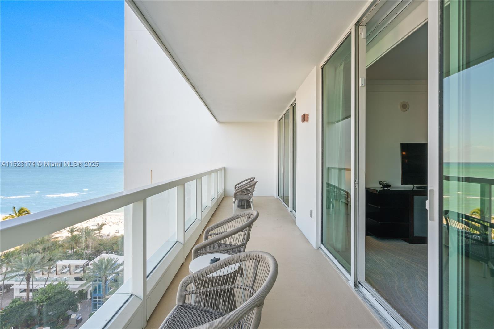 4391 COLLINS AV 1007, Miami Beach, Florida 33140, 1 Bedroom Bedrooms, ,1 BathroomBathrooms,Residential,For Sale,4391 COLLINS AV 1007,A11523174