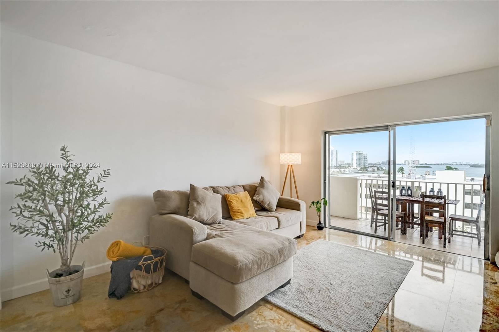 1455 N Treasure Dr PH-F, North Bay Village, Florida 33141, 1 Bedroom Bedrooms, ,1 BathroomBathrooms,Residential,For Sale,1455 N Treasure Dr PH-F,A11523800