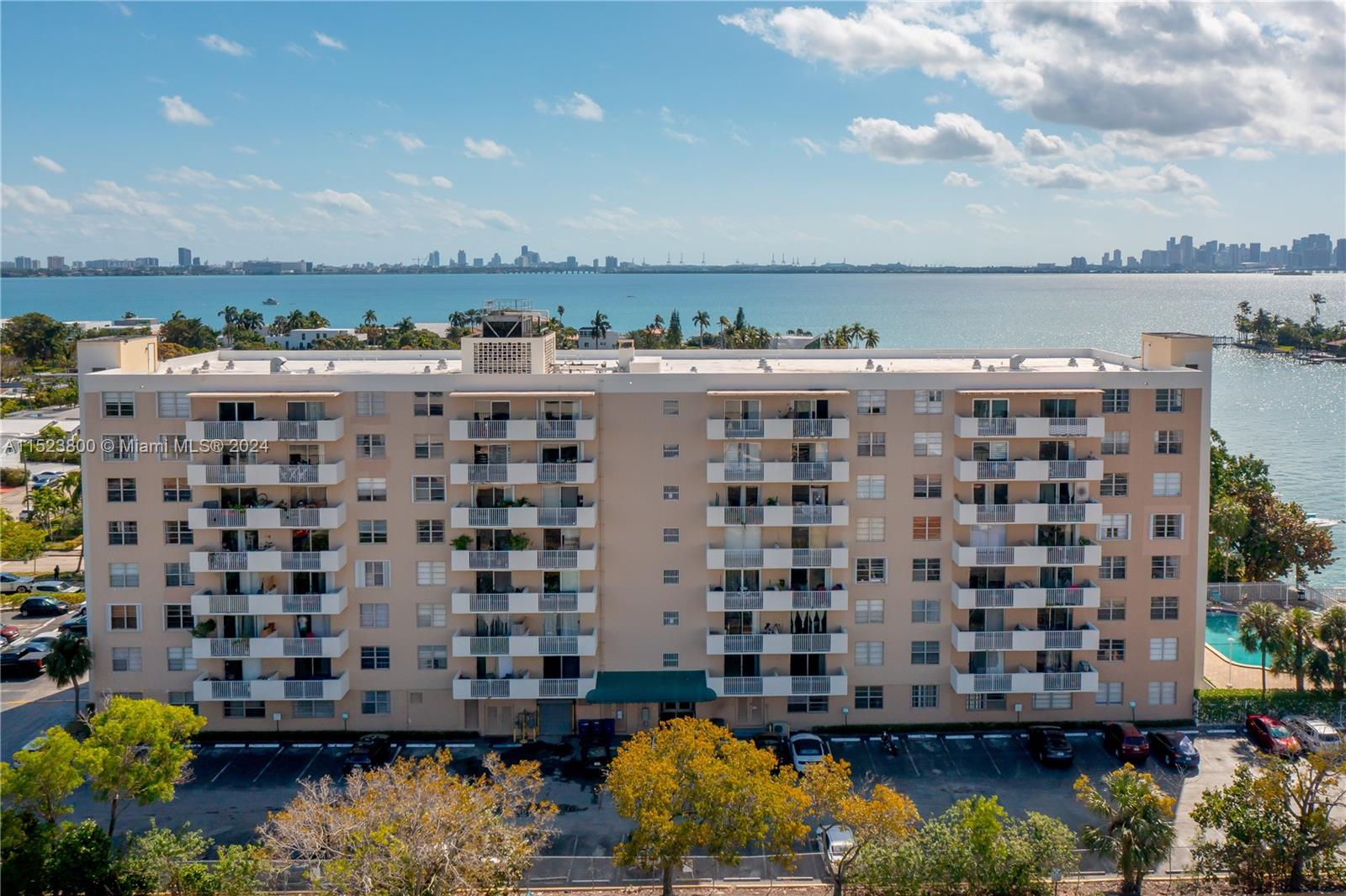 1455 N Treasure Dr PH-F, North Bay Village, Florida 33141, 1 Bedroom Bedrooms, ,1 BathroomBathrooms,Residential,For Sale,1455 N Treasure Dr PH-F,A11523800