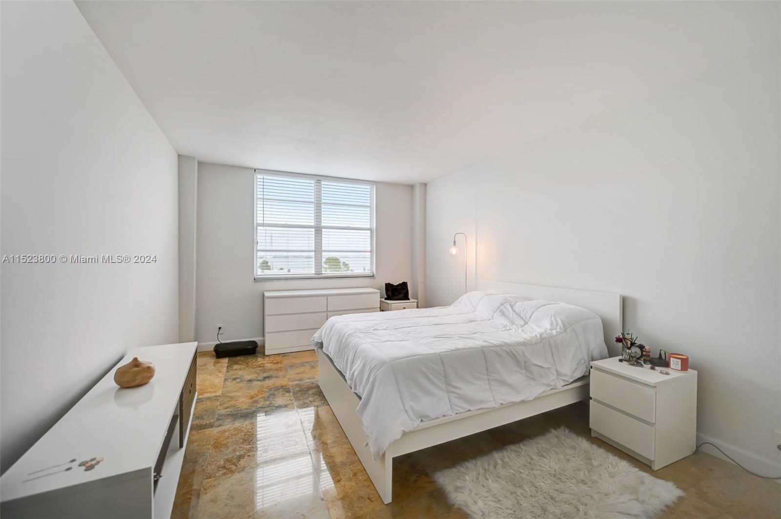 1455 N Treasure Dr PH-F, North Bay Village, Florida 33141, 1 Bedroom Bedrooms, ,1 BathroomBathrooms,Residential,For Sale,1455 N Treasure Dr PH-F,A11523800