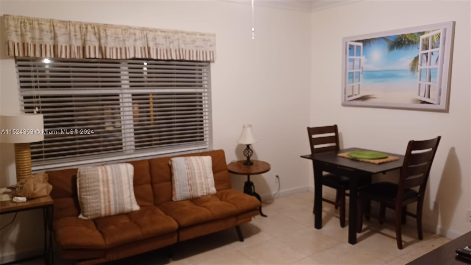 Hollywood, Florida 33019, 1 Bedroom Bedrooms, ,1 BathroomBathrooms,Residential,For Sale,A11524363