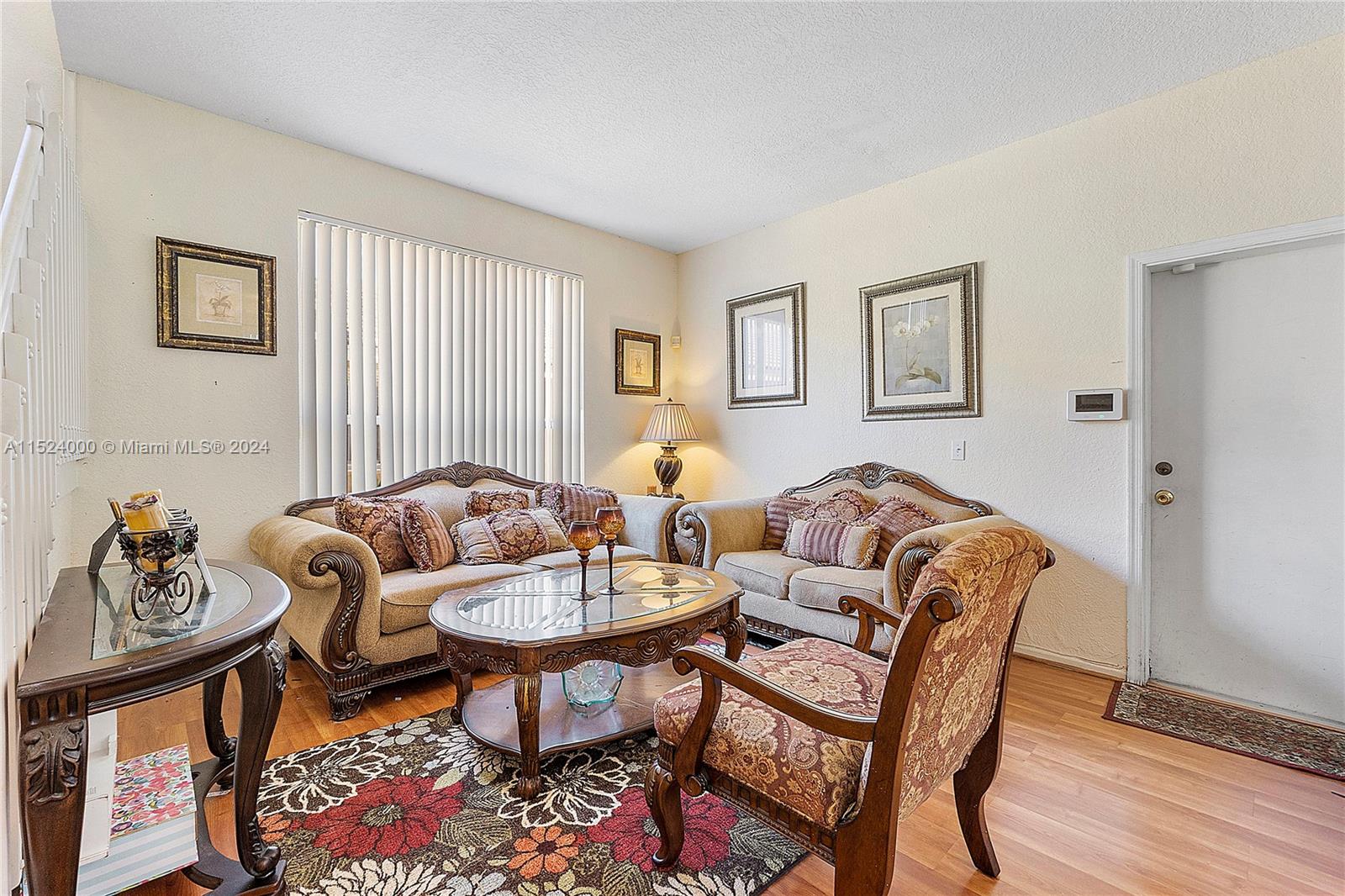 Listing Photo 5