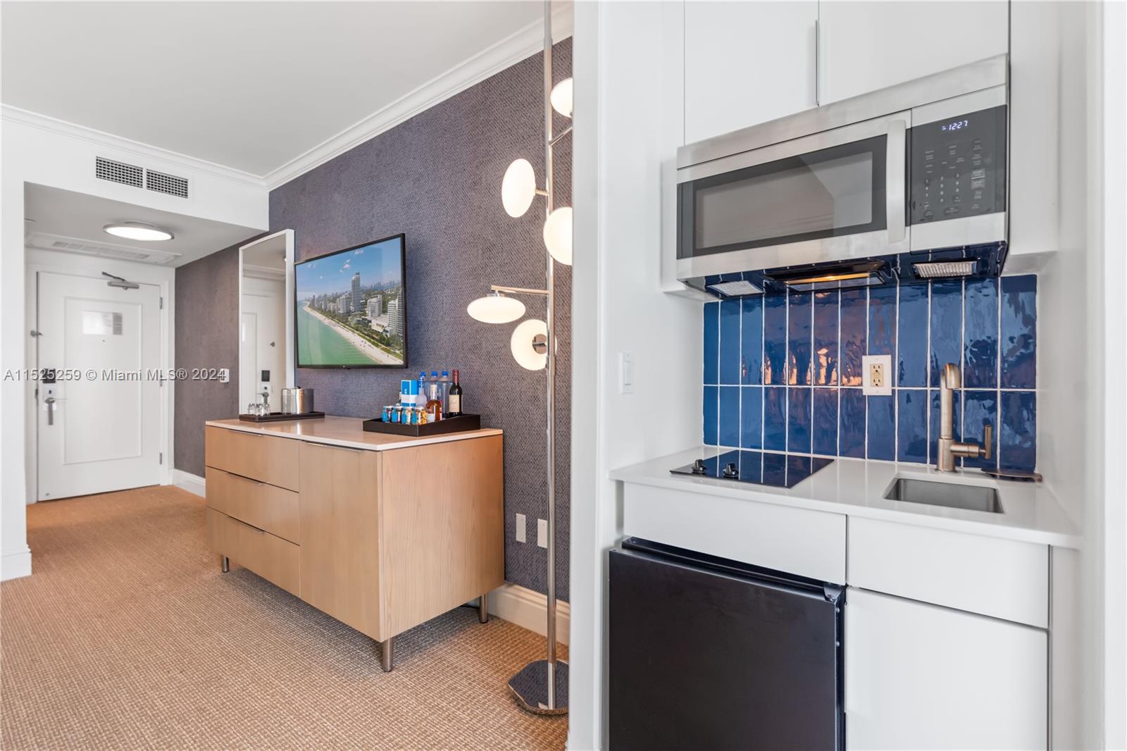 4401 Collins Ave 2503/2501, Miami Beach, Florida 33140, 2 Bedrooms Bedrooms, ,3 BathroomsBathrooms,Residential,For Sale,4401 Collins Ave 2503/2501,A11525259