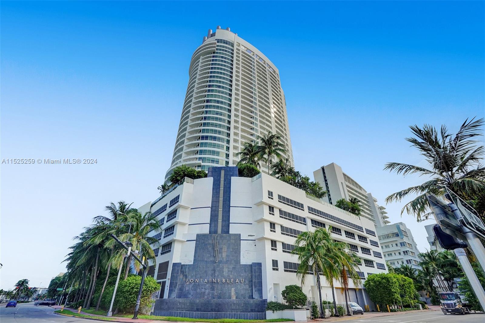 4401 Collins Ave 2503/2501, Miami Beach, Florida 33140, 2 Bedrooms Bedrooms, ,3 BathroomsBathrooms,Residential,For Sale,4401 Collins Ave 2503/2501,A11525259