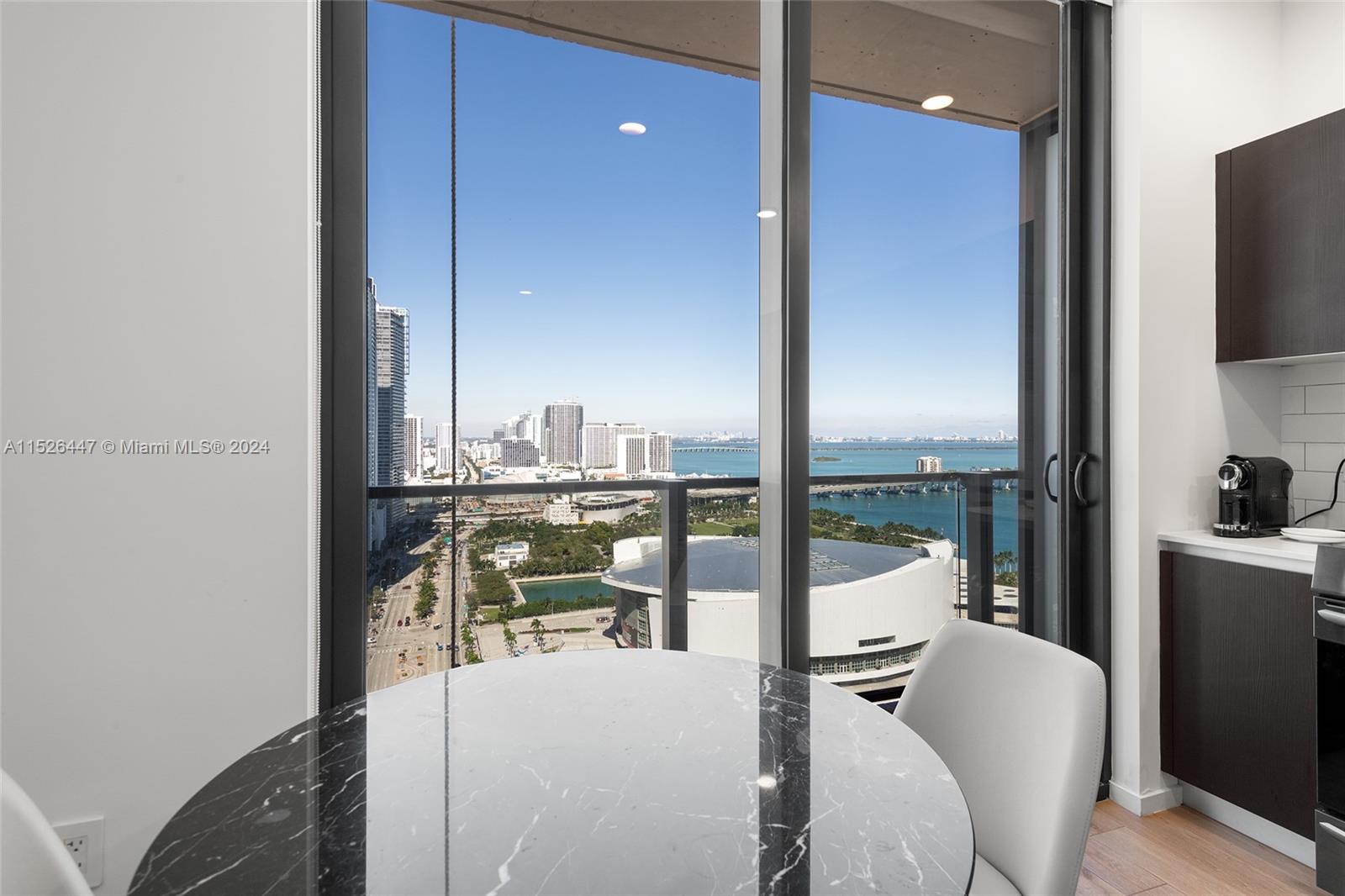 398 NE 5th St 2406, Miami, Florida 33132, ,1 BathroomBathrooms,Residentiallease,For Rent,398 NE 5th St 2406,A11526447