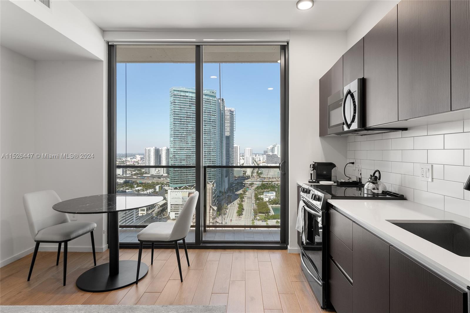 398 NE 5th St 2406, Miami, Florida 33132, ,1 BathroomBathrooms,Residentiallease,For Rent,398 NE 5th St 2406,A11526447