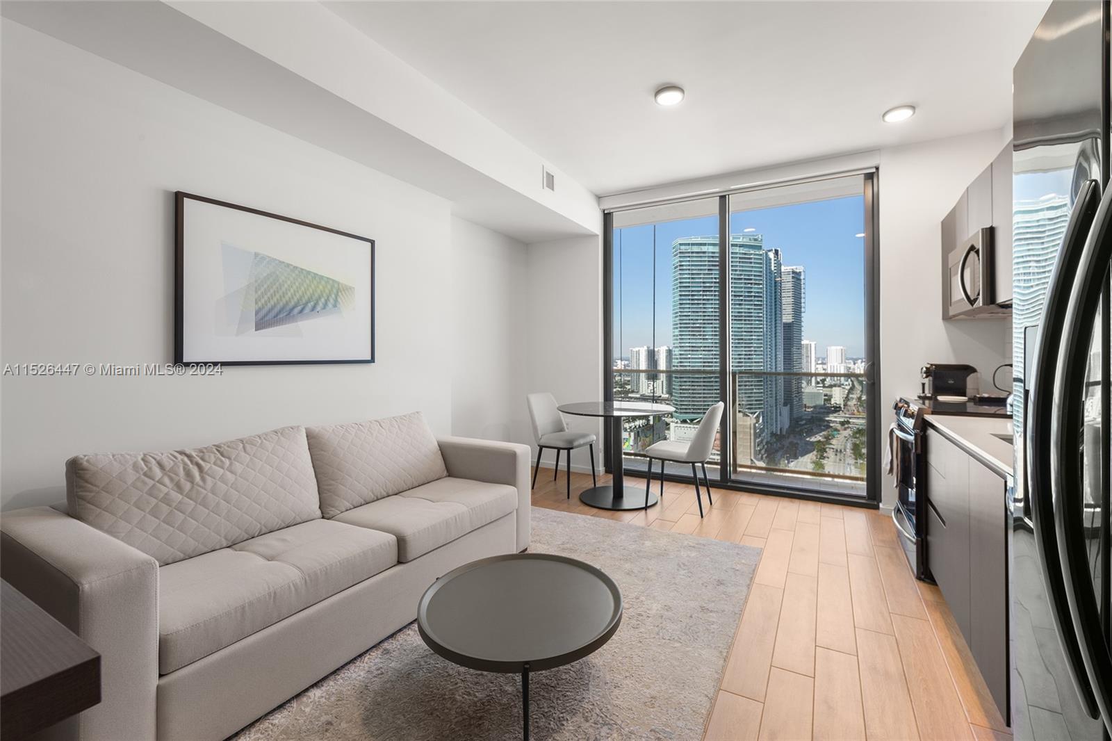 398 NE 5th St 2406, Miami, Florida 33132, ,1 BathroomBathrooms,Residentiallease,For Rent,398 NE 5th St 2406,A11526447