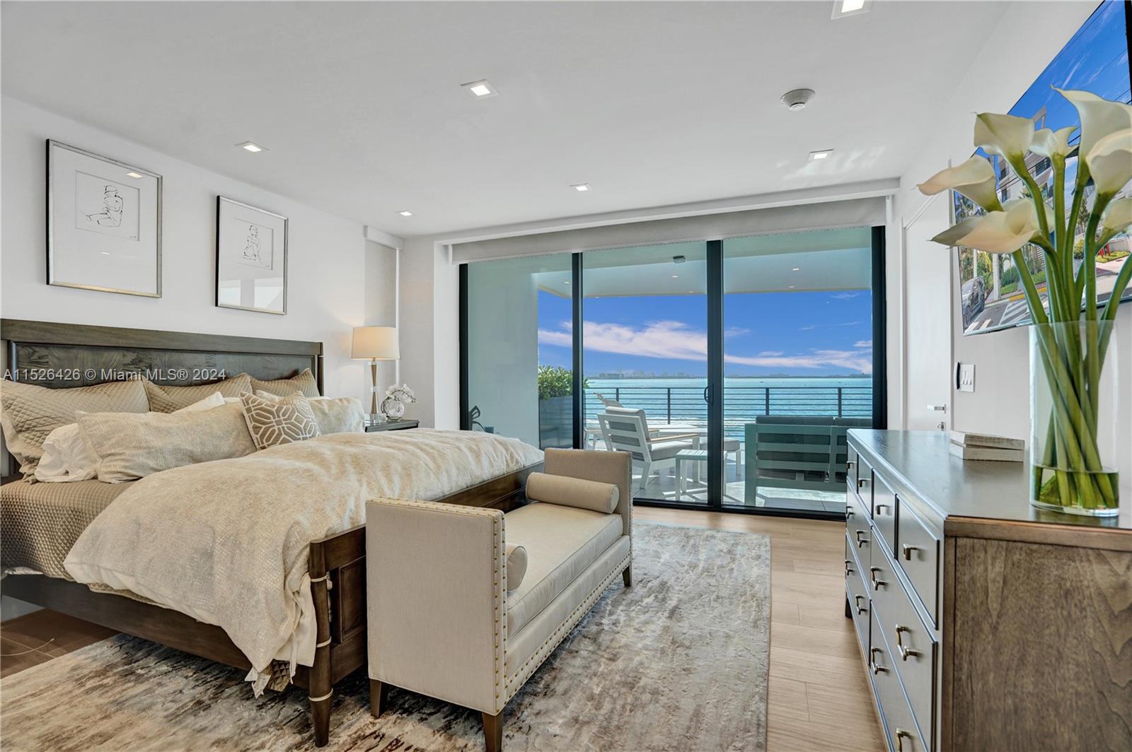 1930 Bay Dr Ph-1, Miami Beach, Florida 33141, 3 Bedrooms Bedrooms, ,3 BathroomsBathrooms,Residential,For Sale,1930 Bay Dr Ph-1,A11526426