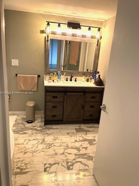 19355 TURNBERRY WAY 2C, Sunny Isles Beach, Florida 33180, 1 Bedroom Bedrooms, ,1 BathroomBathrooms,Residentiallease,For Rent,19355 TURNBERRY WAY 2C,A11526513