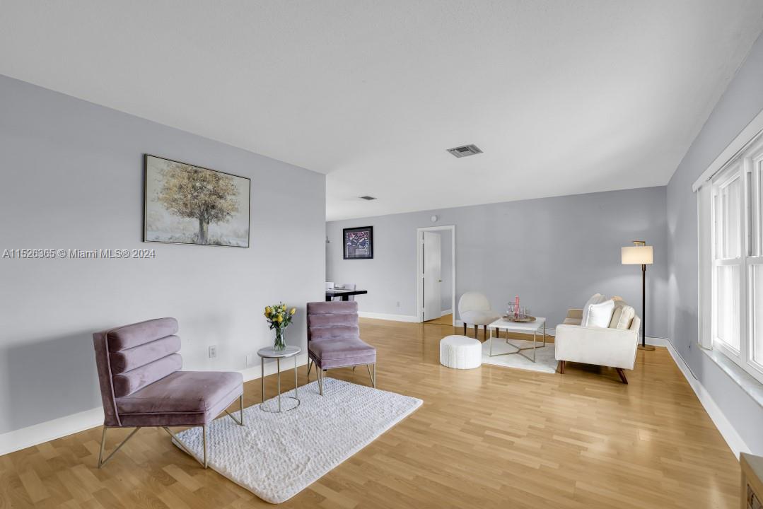 215 SE 1st Ter, Dania Beach, Florida 33004, 3 Bedrooms Bedrooms, ,3 BathroomsBathrooms,Residential,For Sale,215 SE 1st Ter,A11526365