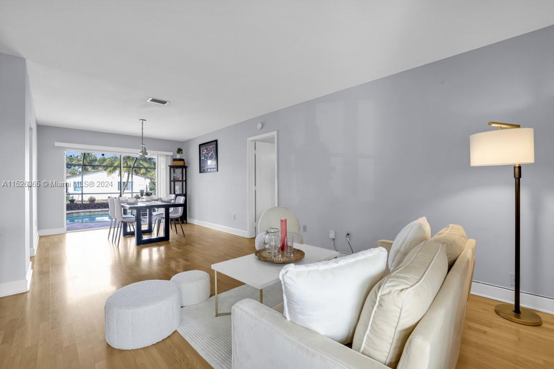 215 SE 1st Ter, Dania Beach, Florida 33004, 3 Bedrooms Bedrooms, ,3 BathroomsBathrooms,Residential,For Sale,215 SE 1st Ter,A11526365