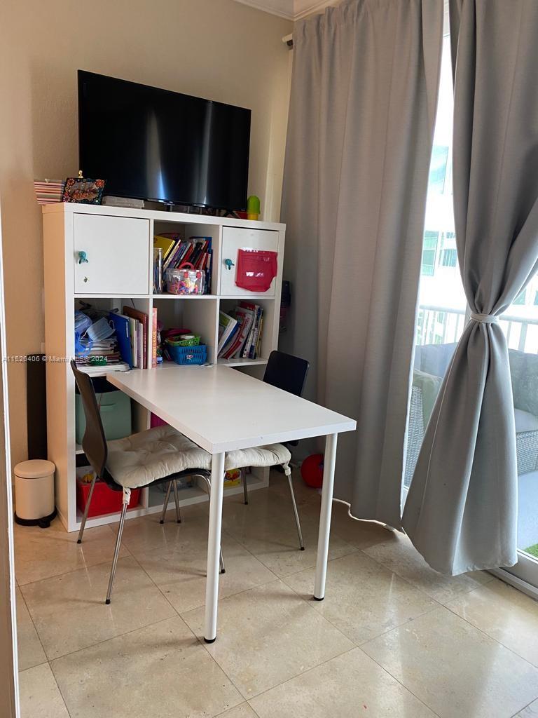 5401 Collins Ave 339, Miami Beach, Florida 33140, 1 Bedroom Bedrooms, ,1 BathroomBathrooms,Residential,For Sale,5401 Collins Ave 339,A11526406