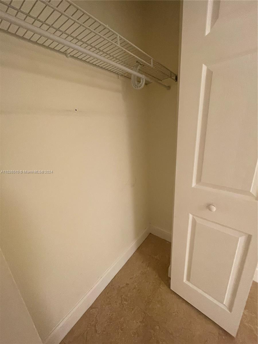 Miami, Florida 33145, ,1 BathroomBathrooms,Residentiallease,For Rent,A11526510