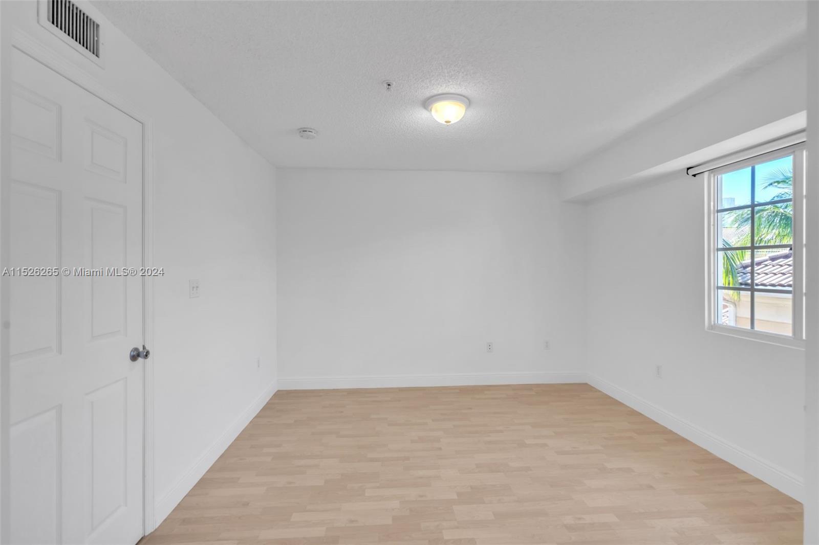 2921 NE 185th St 1203, Aventura, Florida 33180, 2 Bedrooms Bedrooms, ,2 BathroomsBathrooms,Residential,For Sale,2921 NE 185th St 1203,A11526265