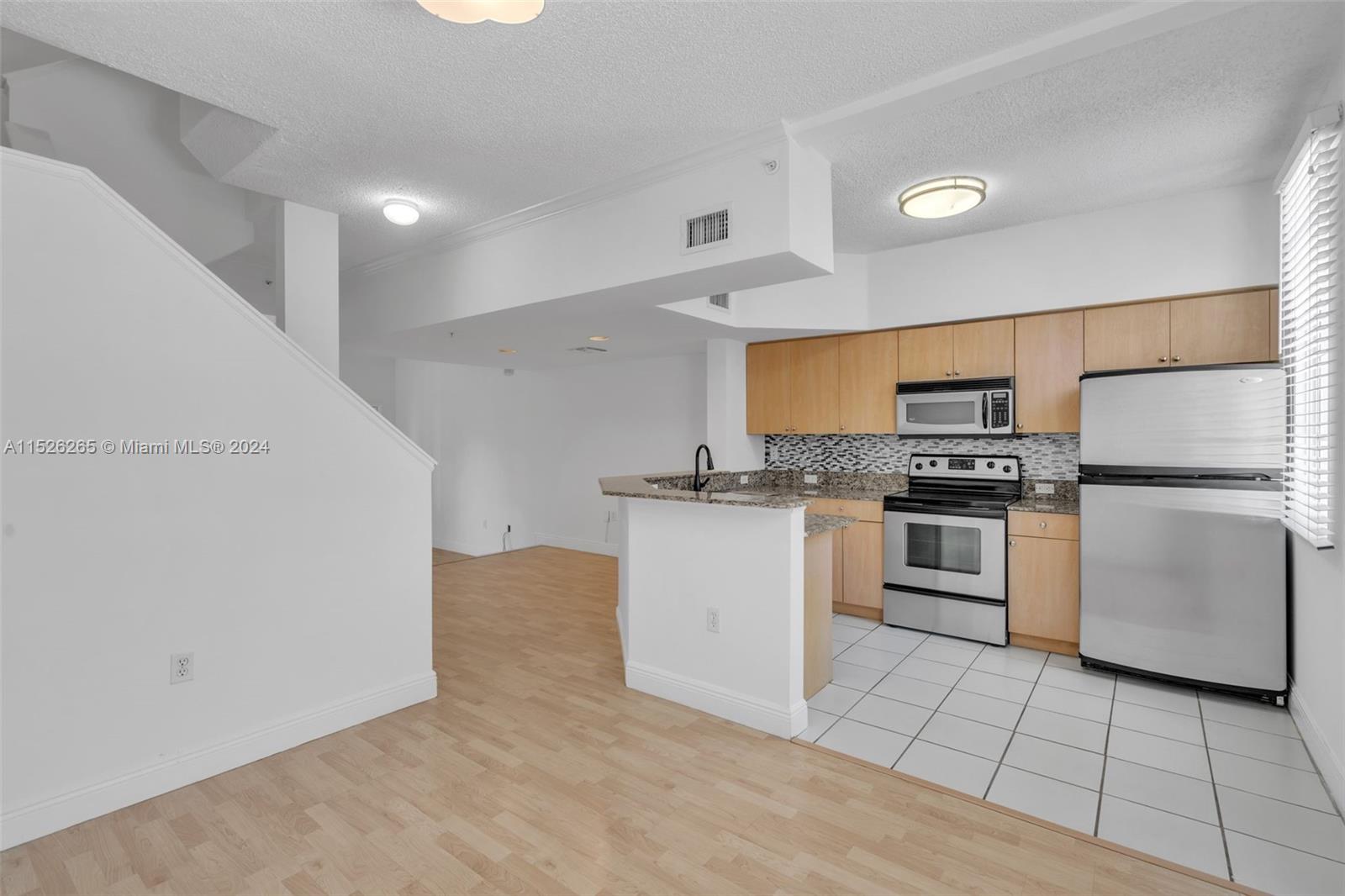 2921 NE 185th St 1203, Aventura, Florida 33180, 2 Bedrooms Bedrooms, ,2 BathroomsBathrooms,Residential,For Sale,2921 NE 185th St 1203,A11526265