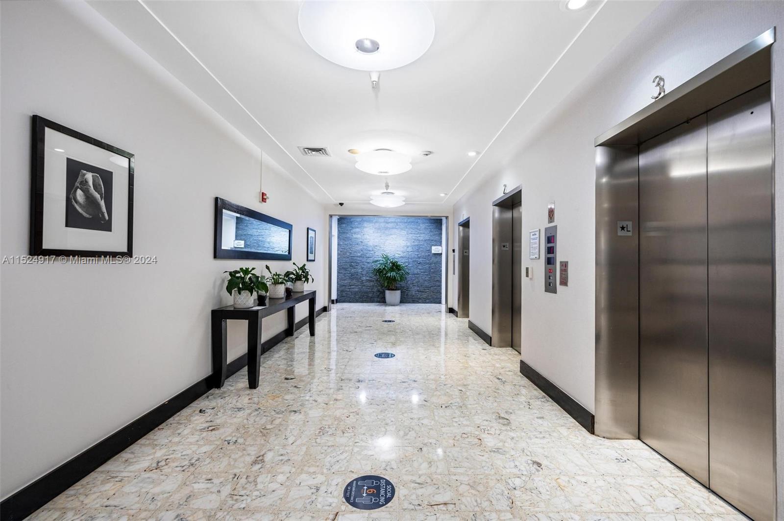 1200 West Ave 524, Miami Beach, Florida 33139, ,1 BathroomBathrooms,Residentiallease,For Rent,1200 West Ave 524,A11524917