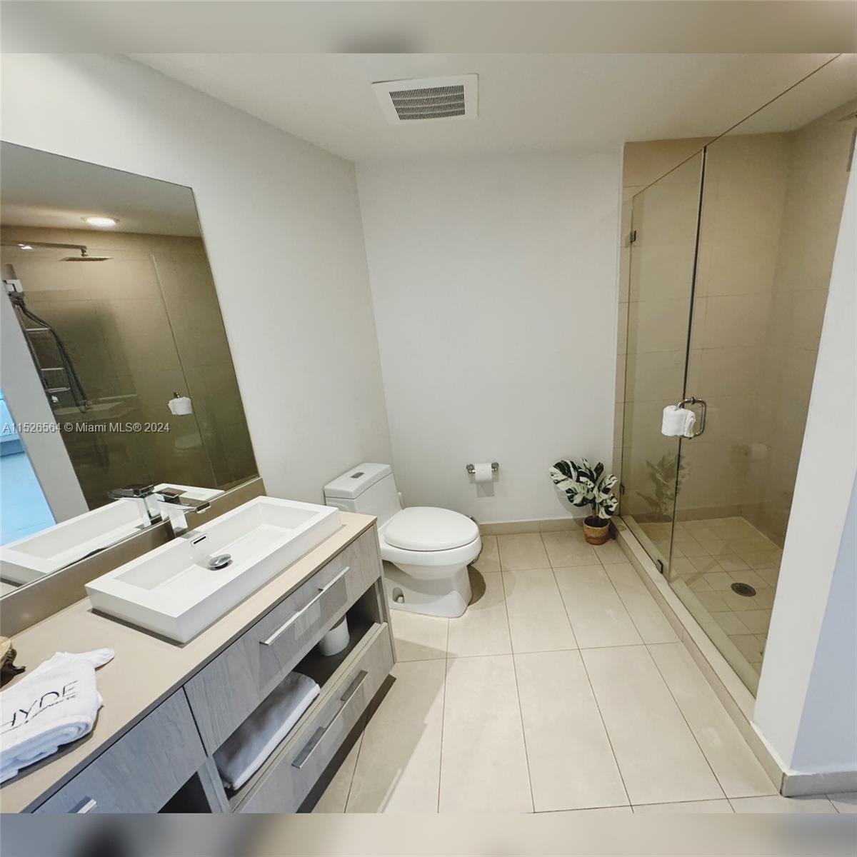 4111 S Ocean Dr 3709, Hollywood, Florida 33019, 1 Bedroom Bedrooms, ,1 BathroomBathrooms,Residential,For Sale,4111 S Ocean Dr 3709,A11526564