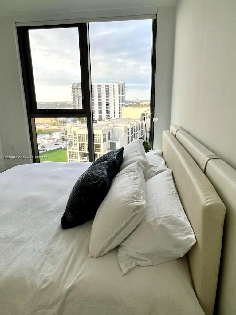 Miami, Florida 33137, 2 Bedrooms Bedrooms, ,2 BathroomsBathrooms,Residentiallease,For Rent,A11526580