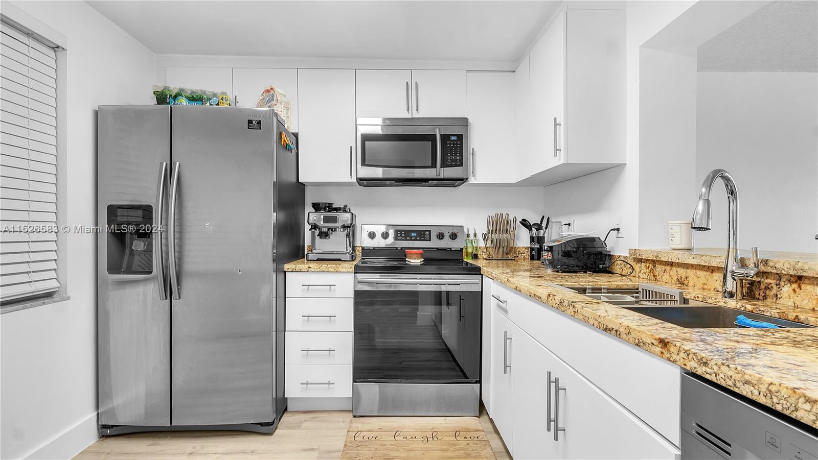 311 SE 3rd St 206, Dania Beach, Florida 33004, 2 Bedrooms Bedrooms, ,2 BathroomsBathrooms,Residential,For Sale,311 SE 3rd St 206,A11526583