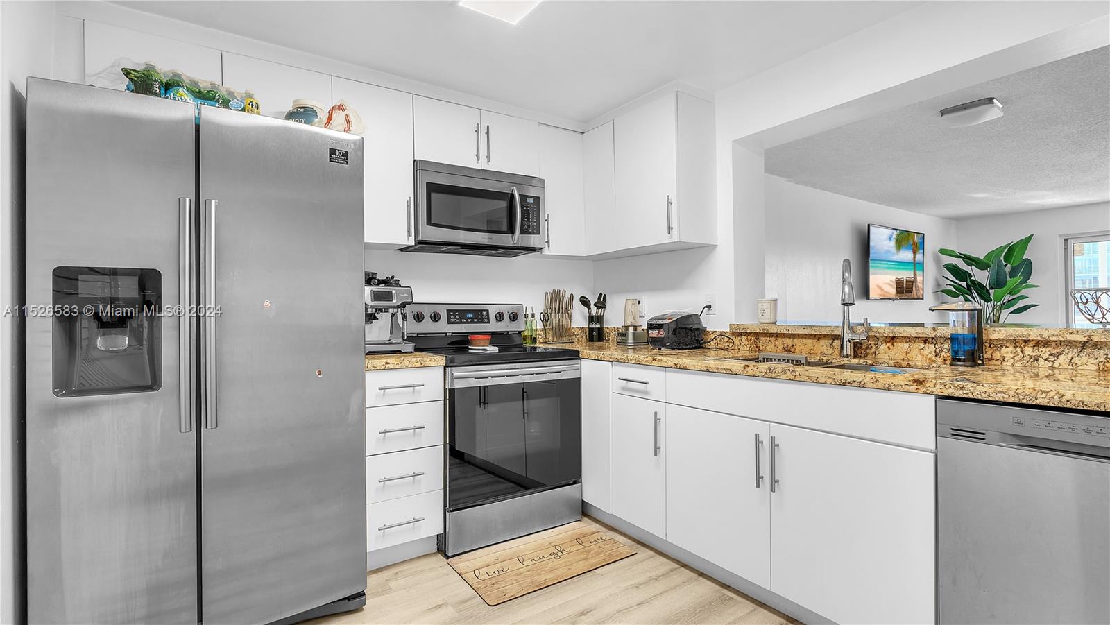 311 SE 3rd St 206, Dania Beach, Florida 33004, 2 Bedrooms Bedrooms, ,2 BathroomsBathrooms,Residential,For Sale,311 SE 3rd St 206,A11526583