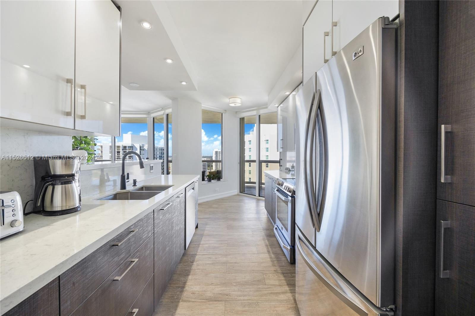 20191 Country Club Dr, Aventura, FL, 33180 United States, 2 Bedrooms Bedrooms, ,2 BathroomsBathrooms,Residential,For Sale,Country Club Dr,A11526512