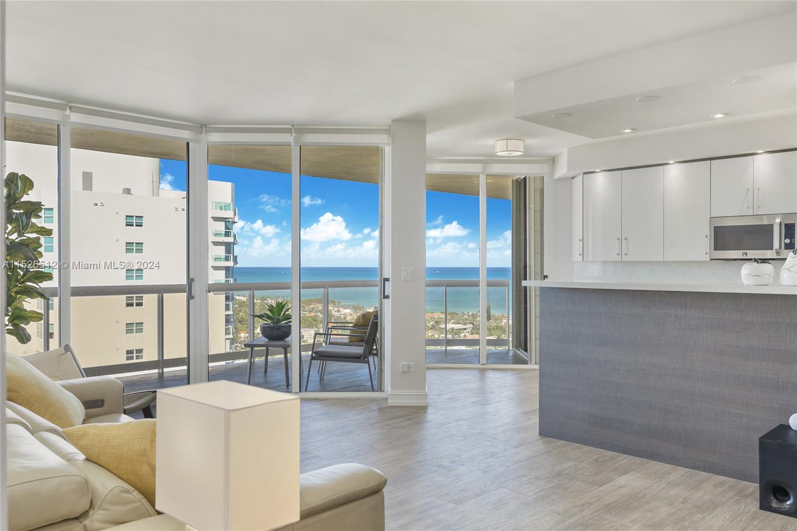 20191 Country Club Dr, Aventura, FL, 33180 United States, 2 Bedrooms Bedrooms, ,2 BathroomsBathrooms,Residential,For Sale,Country Club Dr,A11526512