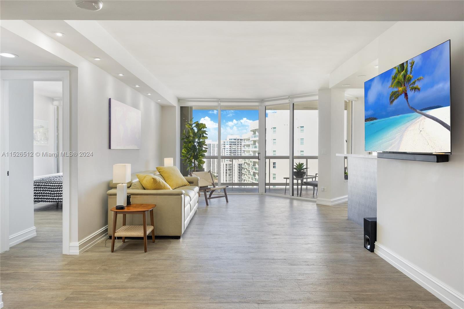 20191 Country Club Dr, Aventura, FL, 33180 United States, 2 Bedrooms Bedrooms, ,2 BathroomsBathrooms,Residential,For Sale,Country Club Dr,A11526512