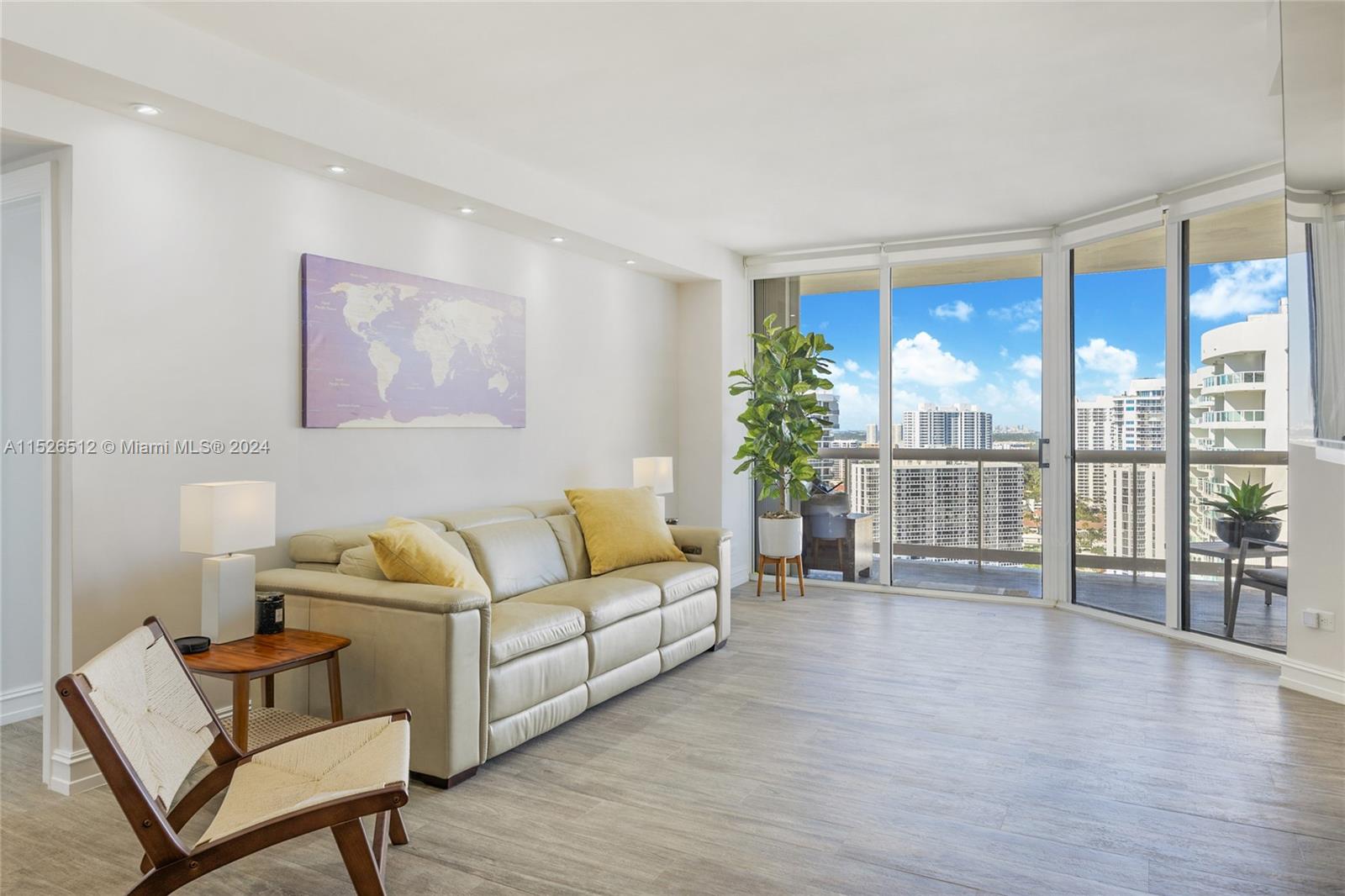 20191 Country Club Dr, Aventura, FL, 33180 United States, 2 Bedrooms Bedrooms, ,2 BathroomsBathrooms,Residential,For Sale,Country Club Dr,A11526512