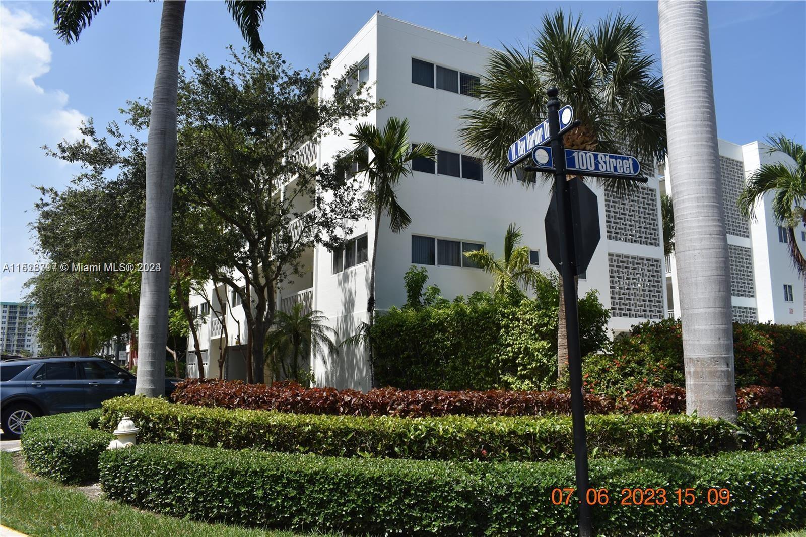 10001 W Bay Harbor Dr #304 For Sale A11526397, FL