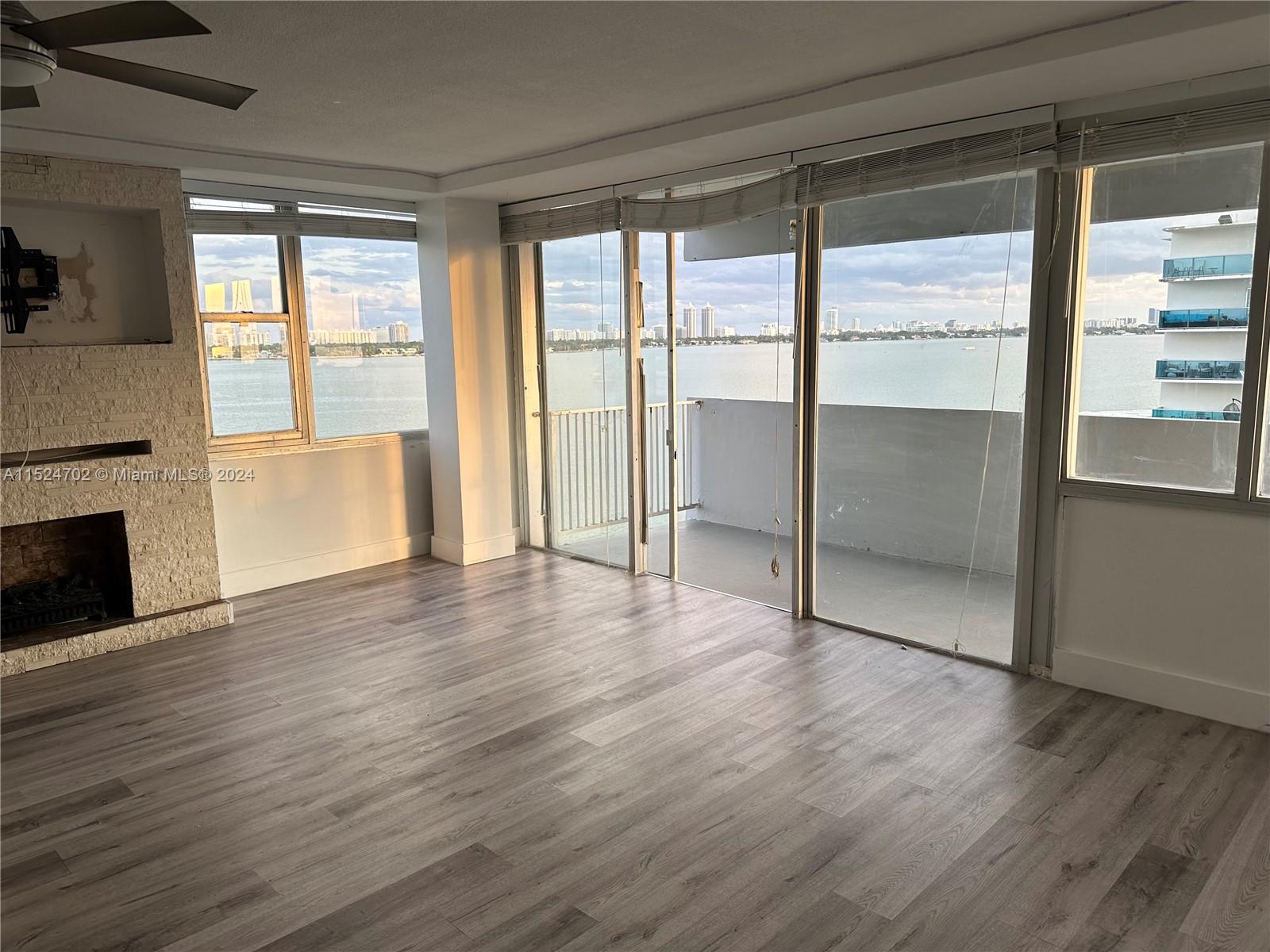 7545 E Treasure Dr 9H, North Bay Village, Florida 33141, 3 Bedrooms Bedrooms, ,2 BathroomsBathrooms,Residential,For Sale,7545 E Treasure Dr 9H,A11524702