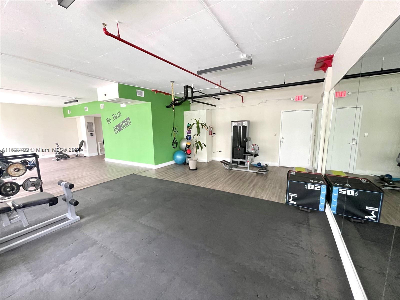 7545 E Treasure Dr 9H, North Bay Village, Florida 33141, 3 Bedrooms Bedrooms, ,2 BathroomsBathrooms,Residential,For Sale,7545 E Treasure Dr 9H,A11524702