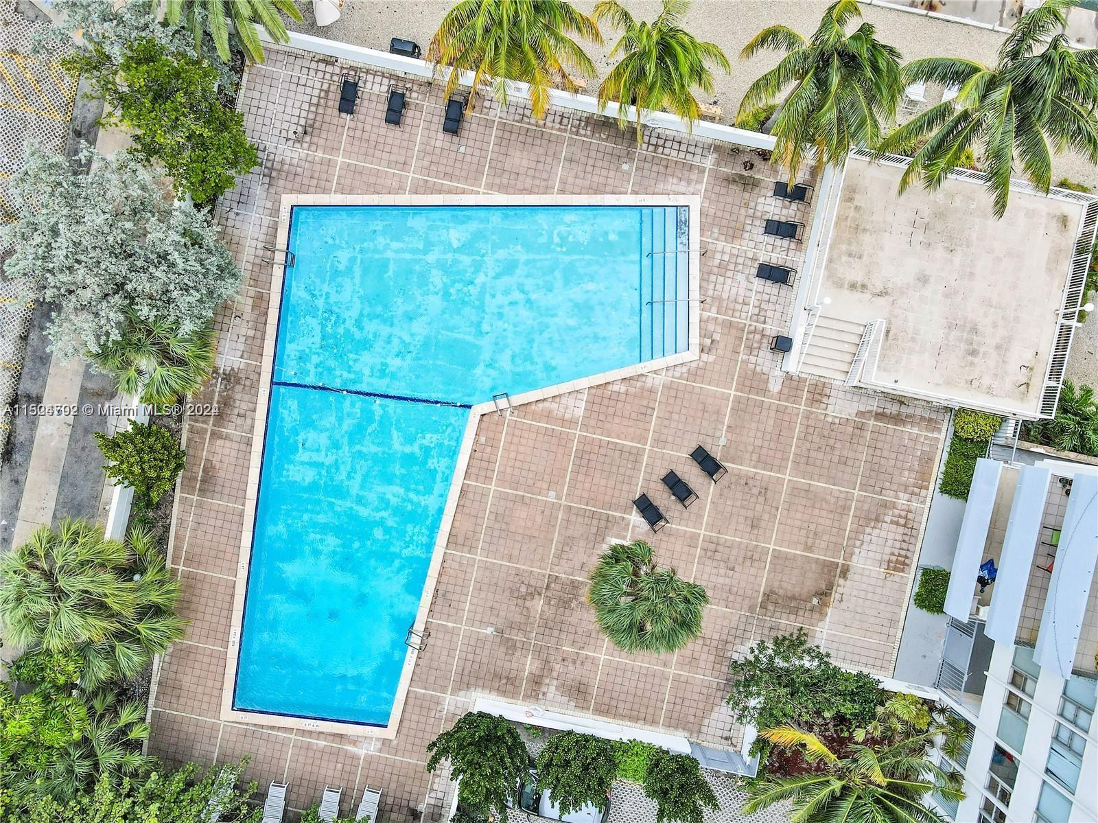 7545 E Treasure Dr 9H, North Bay Village, Florida 33141, 3 Bedrooms Bedrooms, ,2 BathroomsBathrooms,Residential,For Sale,7545 E Treasure Dr 9H,A11524702