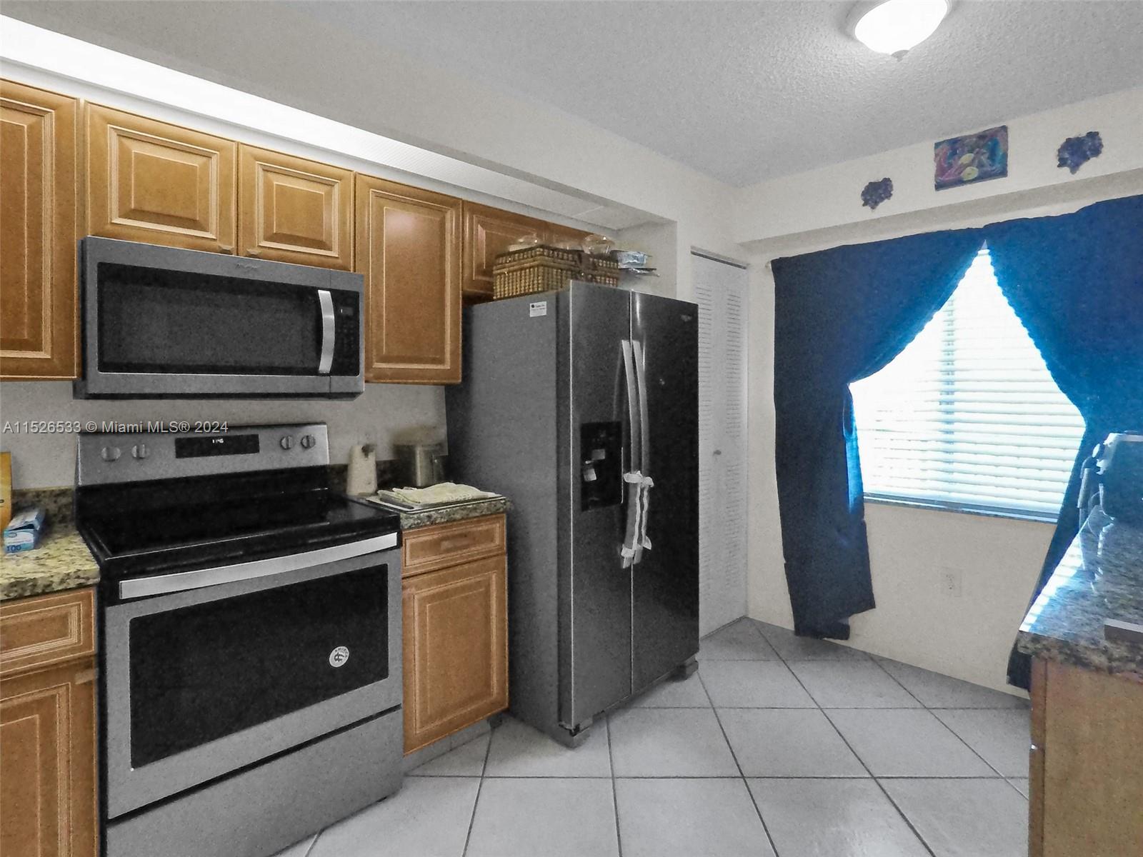 1400 137th Ave, Pembroke Pines, FL, 33027 United States, 2 Bedrooms Bedrooms, ,2 BathroomsBathrooms,Residential,For Sale,137th Ave,A11526533