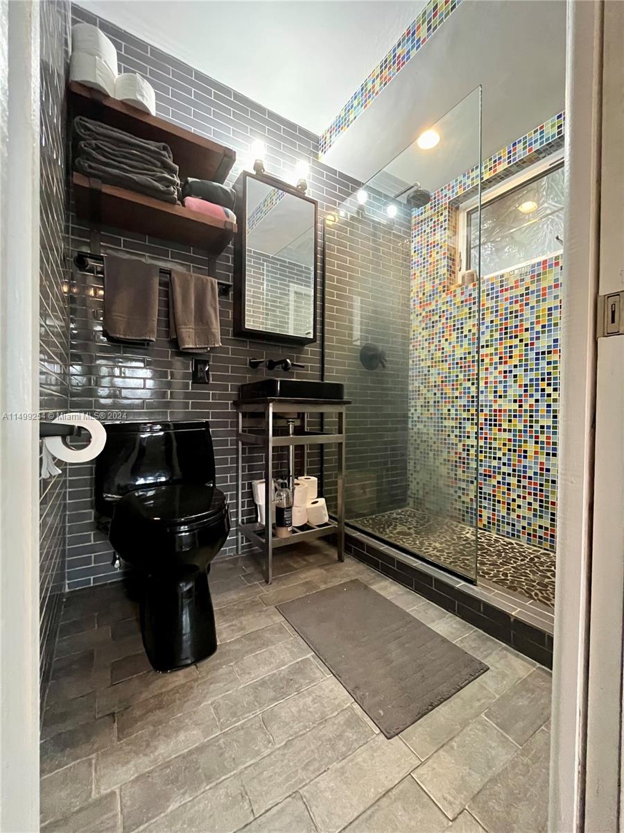 921 NE 71 St, Miami, Florida 33138, 2 Bedrooms Bedrooms, ,2 BathroomsBathrooms,Residential,For Sale,921 NE 71 St,A11499254