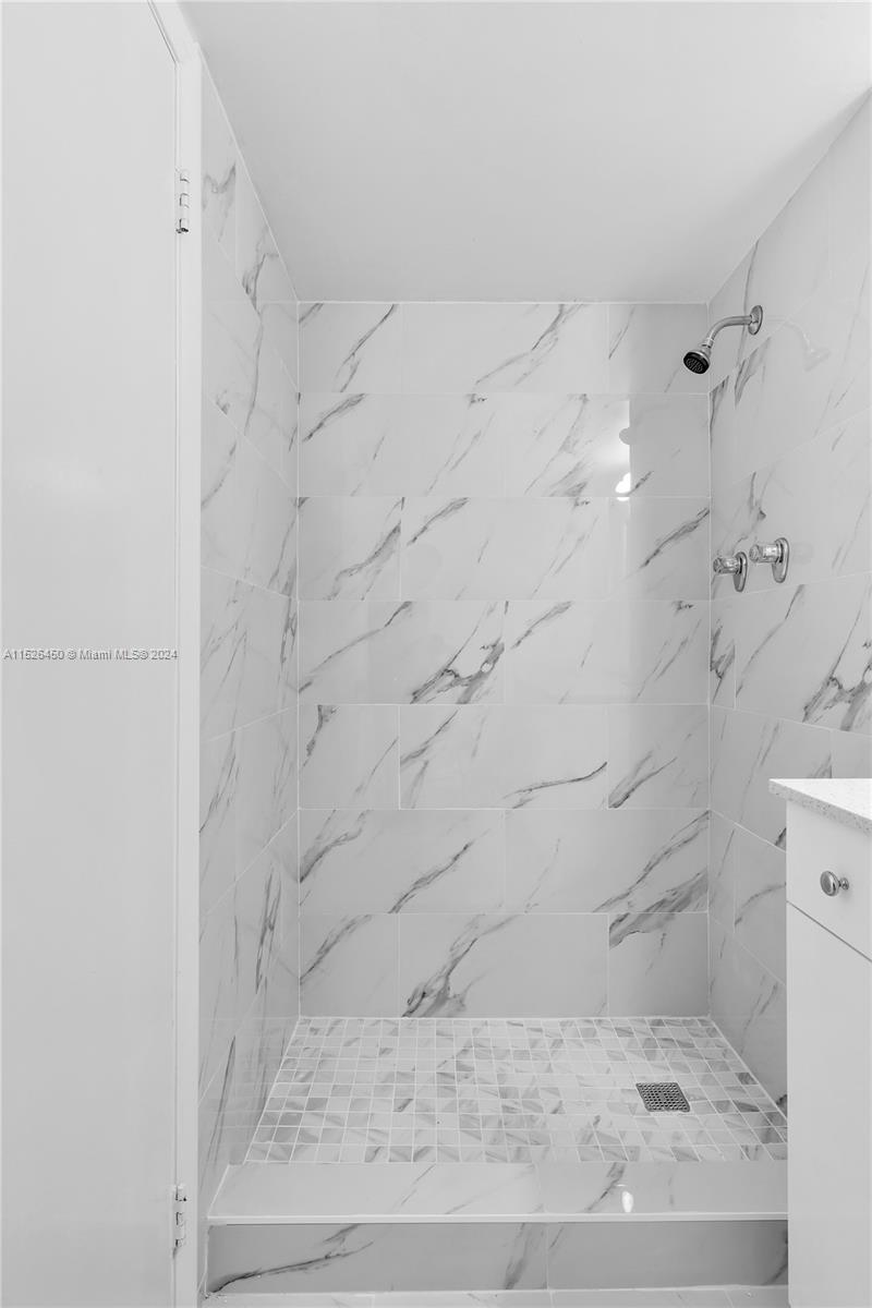 2780 183rd St, Aventura, FL, 33160 United States, 2 Bedrooms Bedrooms, ,2 BathroomsBathrooms,Residential,For Sale,183rd St,A11526450