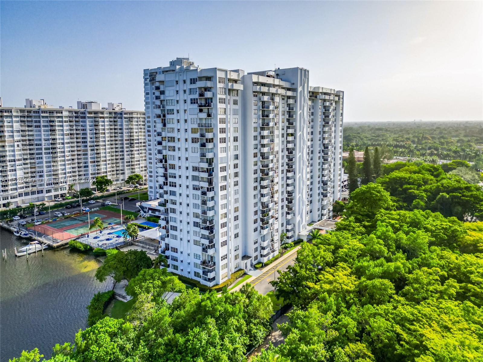 2780 183rd St, Aventura, FL, 33160 United States, 2 Bedrooms Bedrooms, ,2 BathroomsBathrooms,Residential,For Sale,183rd St,A11526450