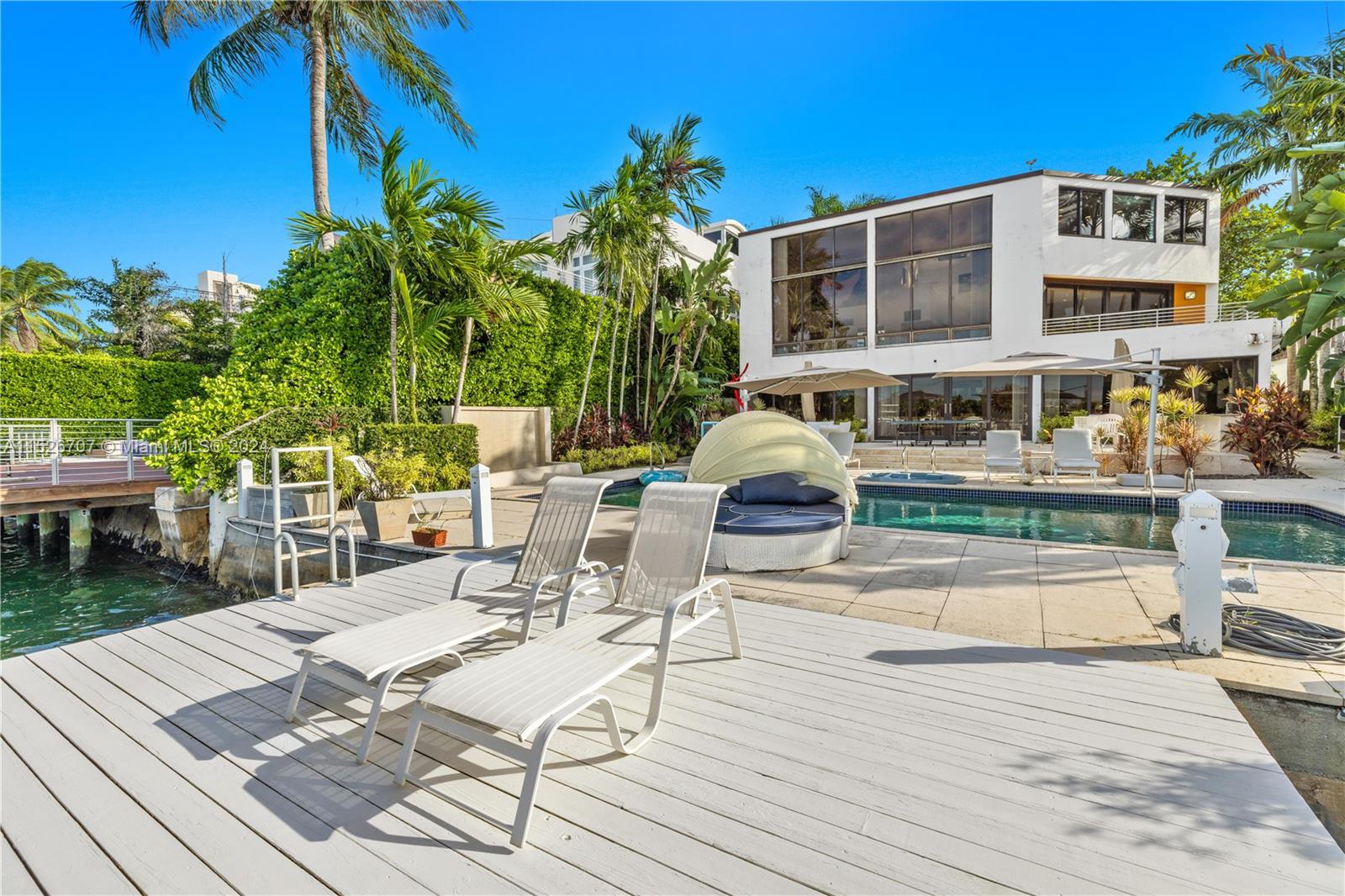 279 Hibiscus Dr, Miami Beach, FL, 33139 United States, 5 Bedrooms Bedrooms, ,5 BathroomsBathrooms,Residential,For Sale,Hibiscus Dr,A11526707